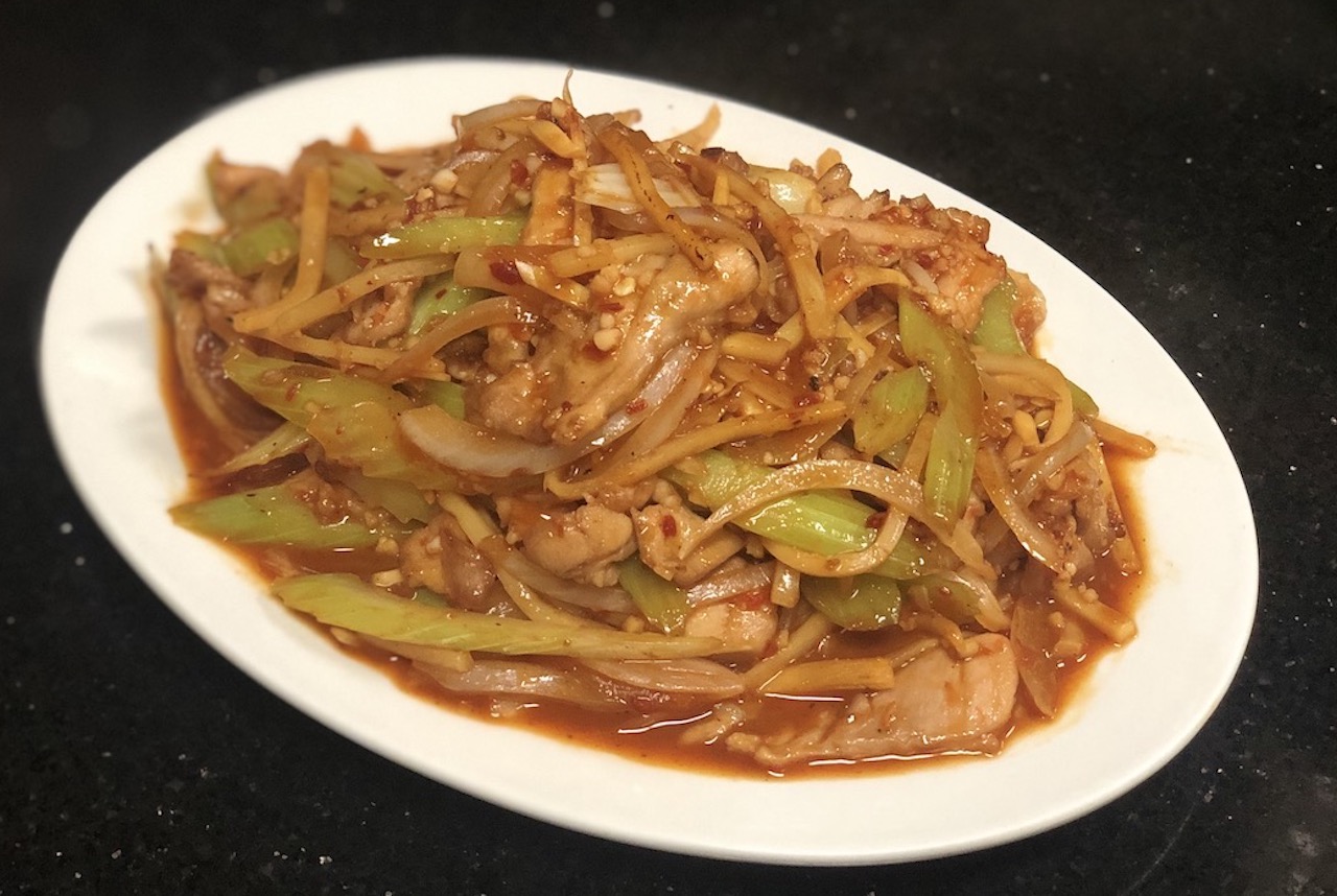 Shredded Chicken with Garlic Sauce 鱼香鸡丝--Spicy